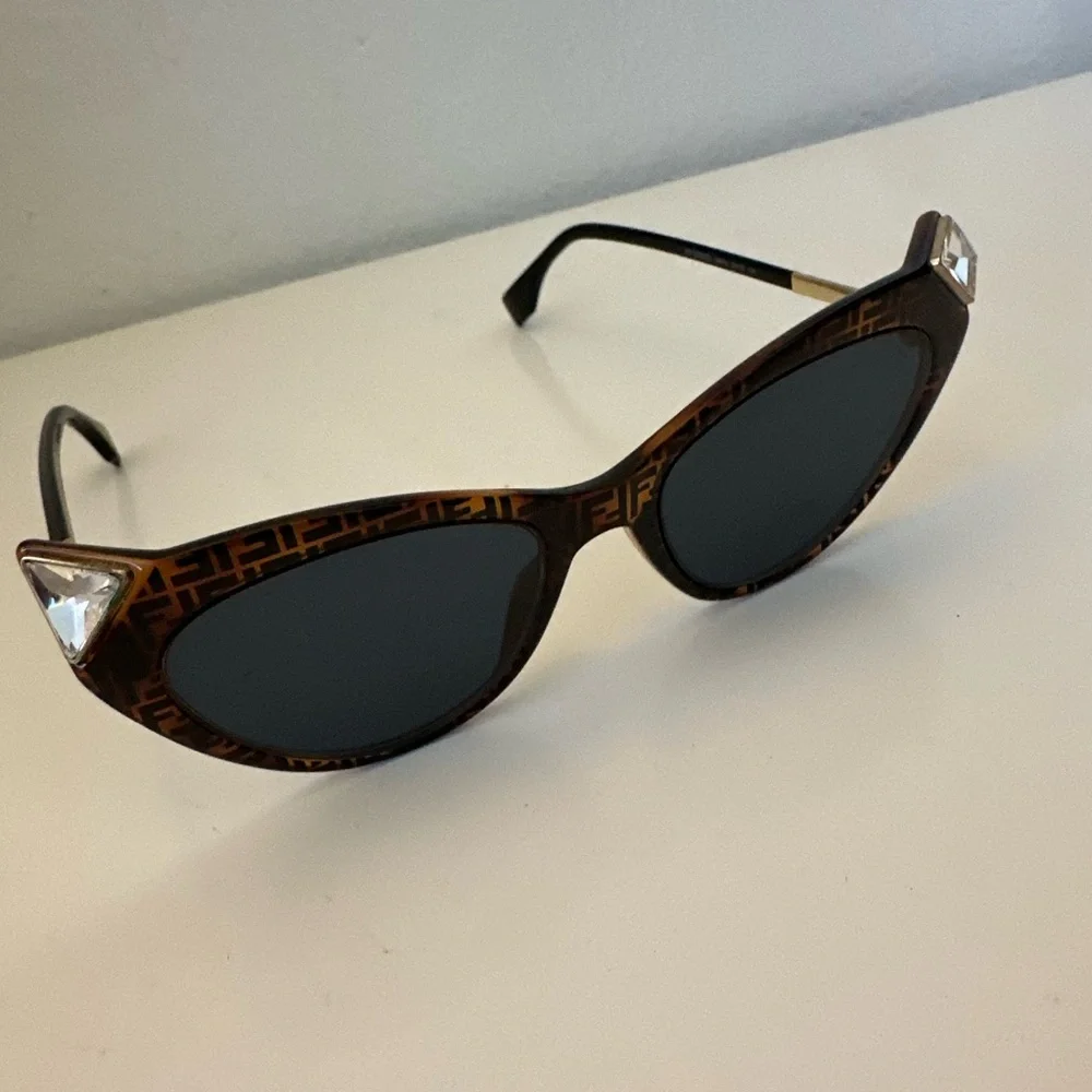 Fendi Brown Cat-Eye Sunglasses with Crystal Accents - Picture 4 of 5